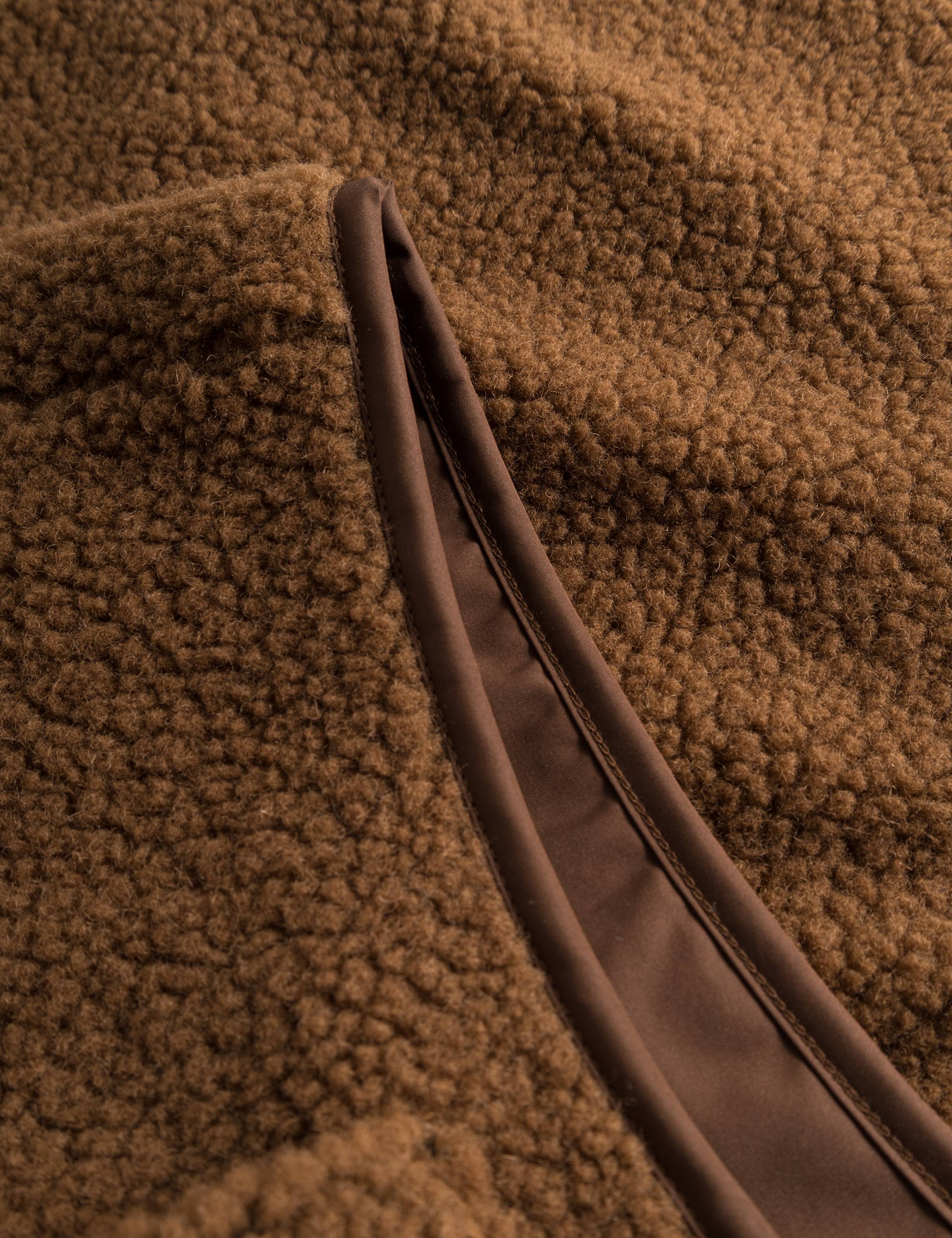 AURA SHERPA FLEECE VEST - BROWN - Image 4