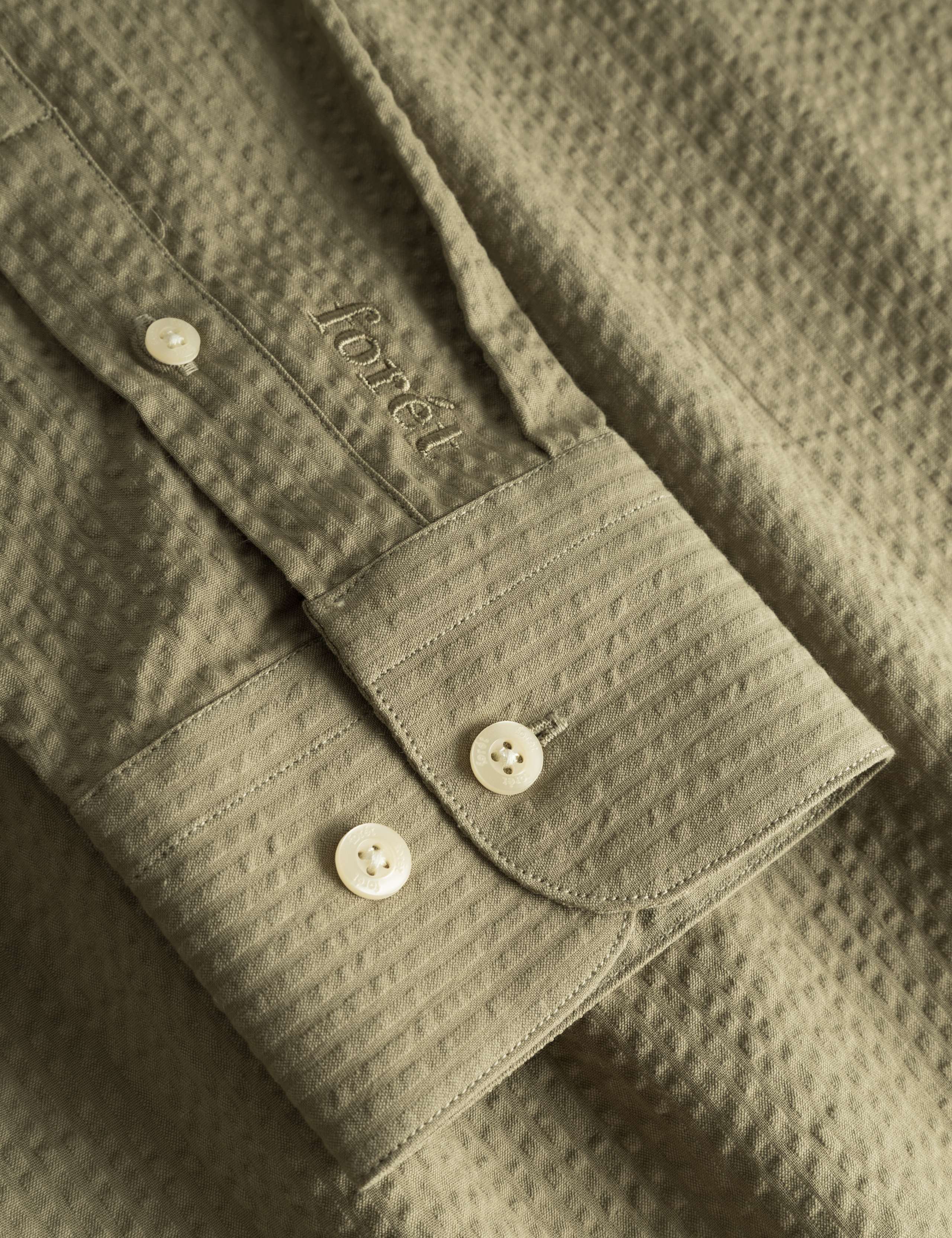 BUSH SEERSUCKER SHIRT - OLIVE - Image 6