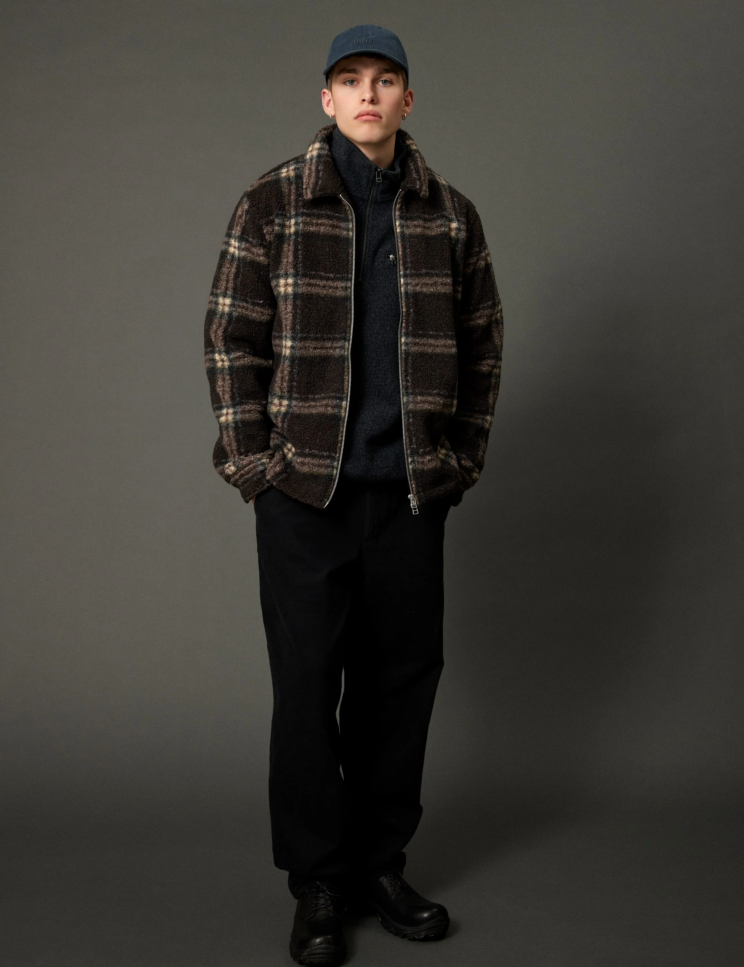 CABIN ZIP FLEECE - BROWN/CHECK - Image 4