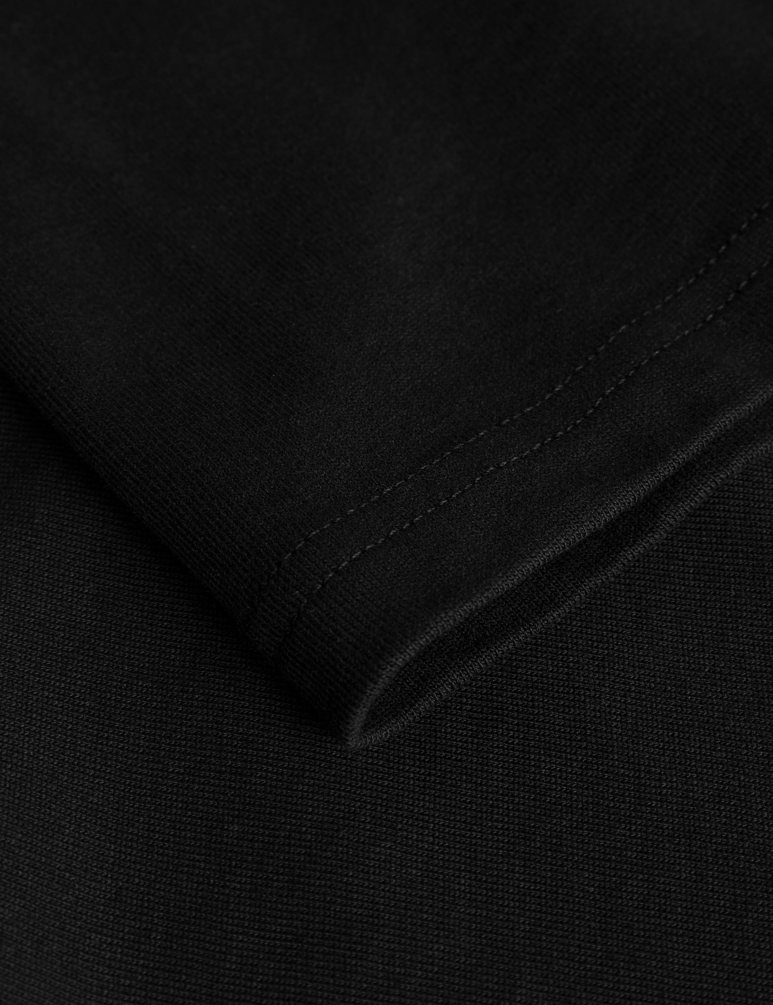 EAST T-SHIRT - BLACK - Image 4