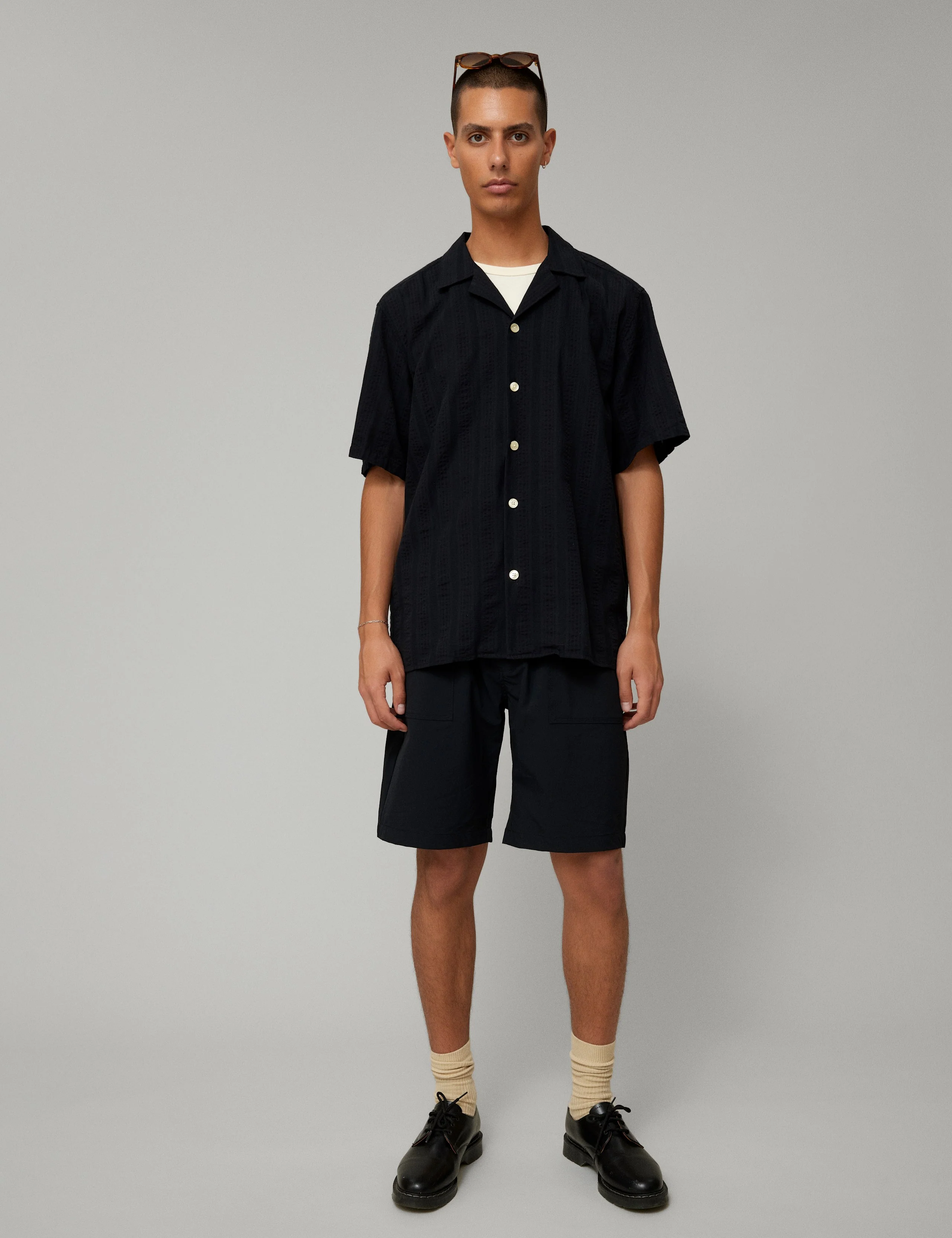 PEER SS SHIRT - BLACK - Image 2