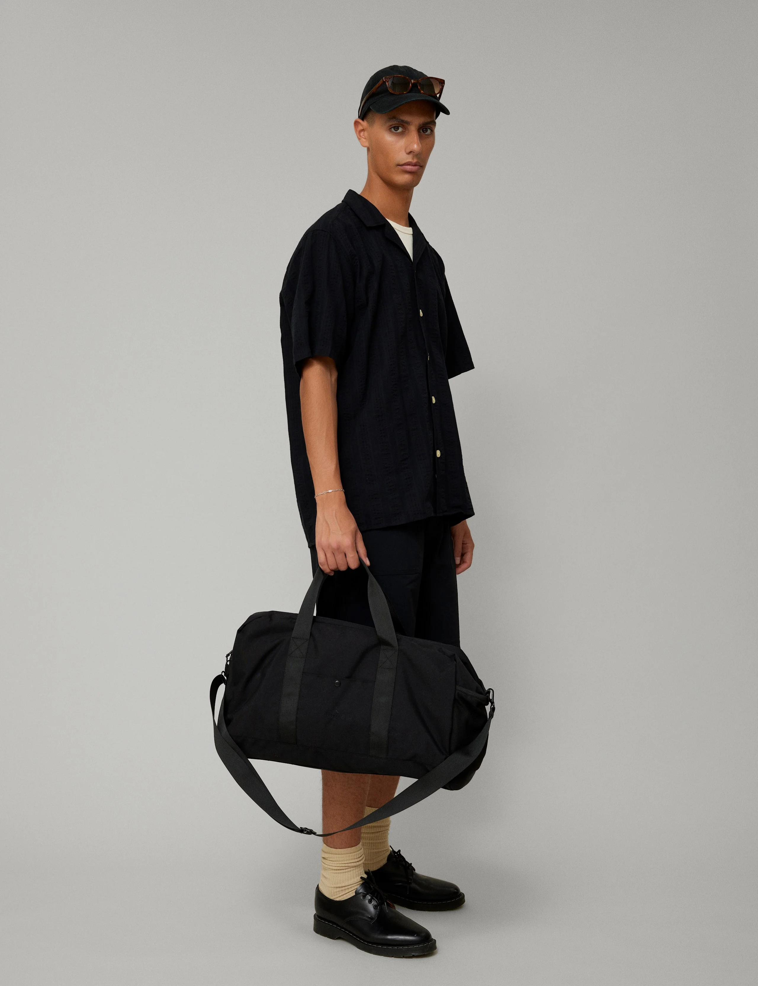 PEER SS SHIRT - BLACK - Image 4