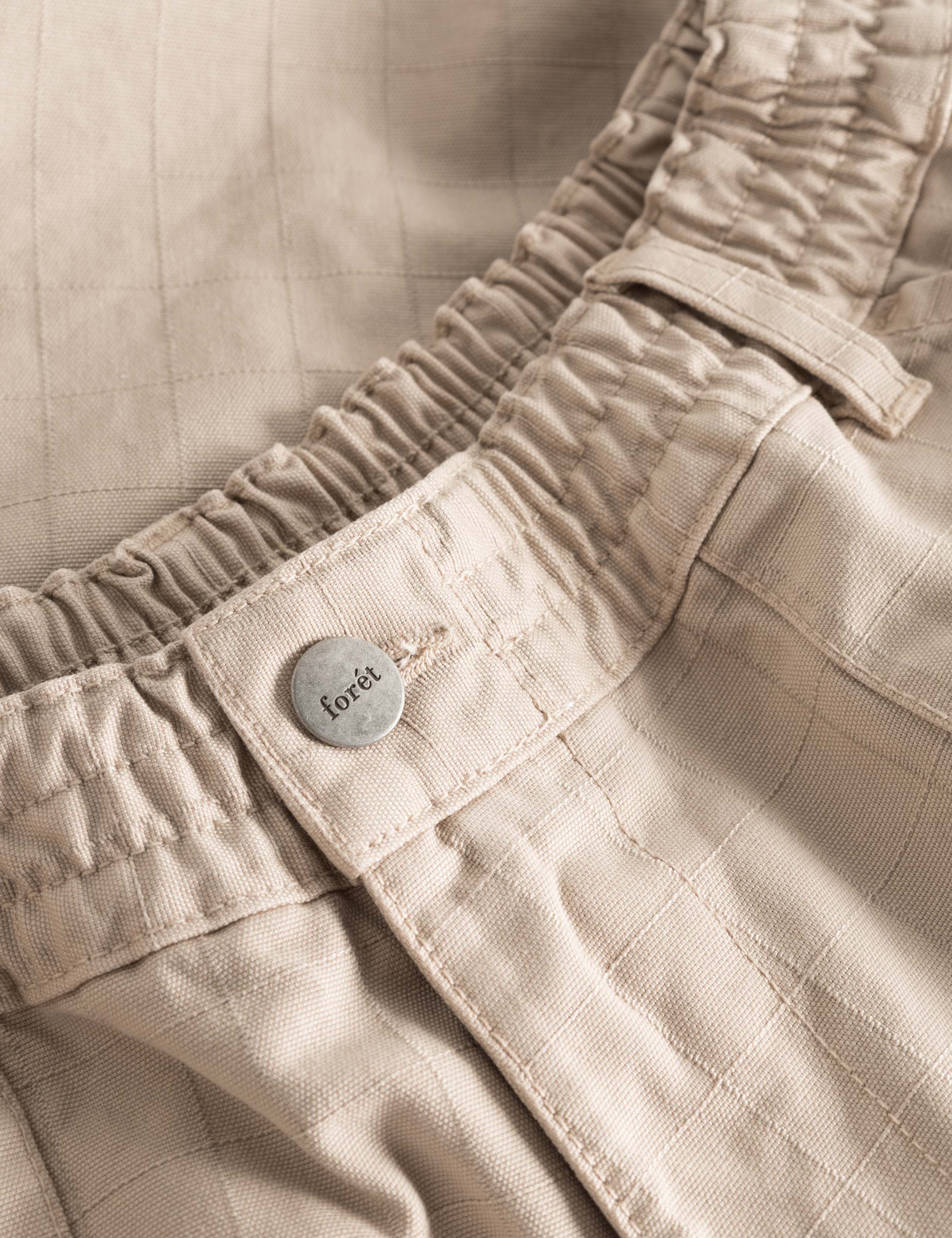 SIENNA SHORTS - KHAKI - Image 4